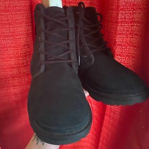 NEW WITHOUT BOX! Big Kid’s Harkley UGG Boots!